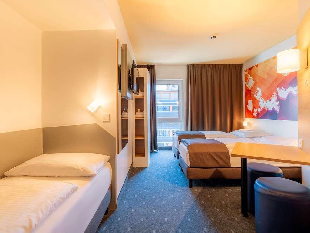 B&B Hotel Stuttgart-Bad Cannstatt Δωμάτιο φωτογραφία